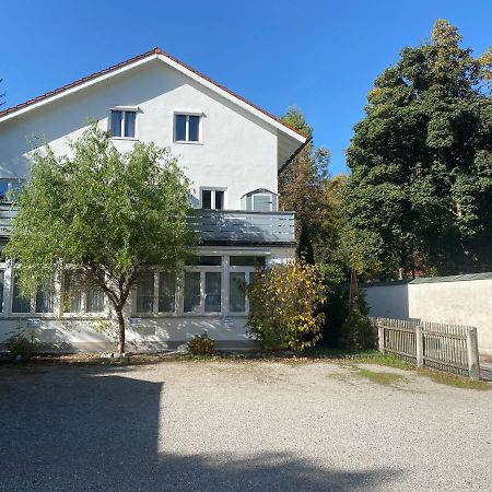 Ferienwohnung Am Franziskanergarten Bad Tölz Buitenkant foto