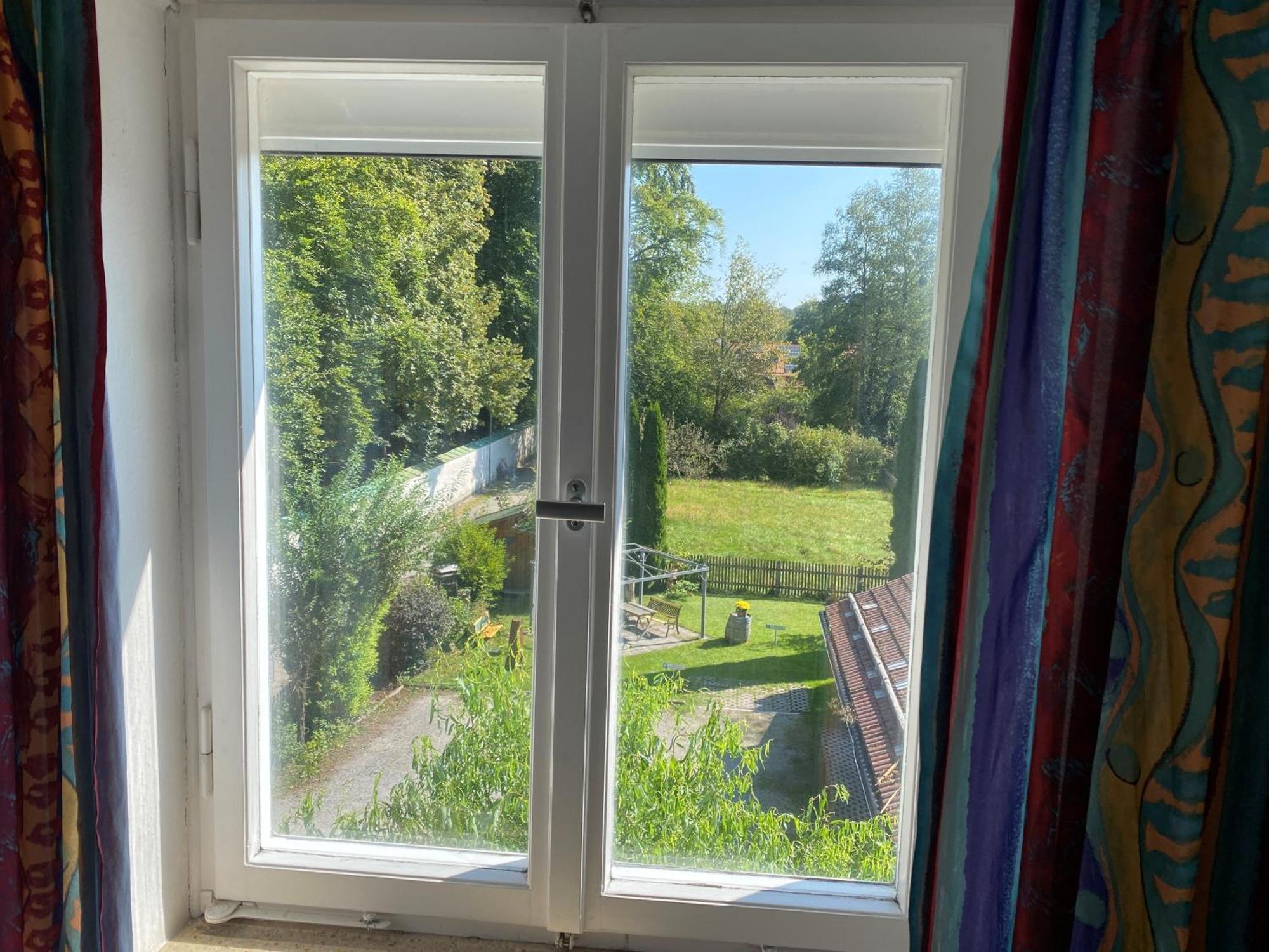 Ferienwohnung Am Franziskanergarten Bad Tölz Kamer foto