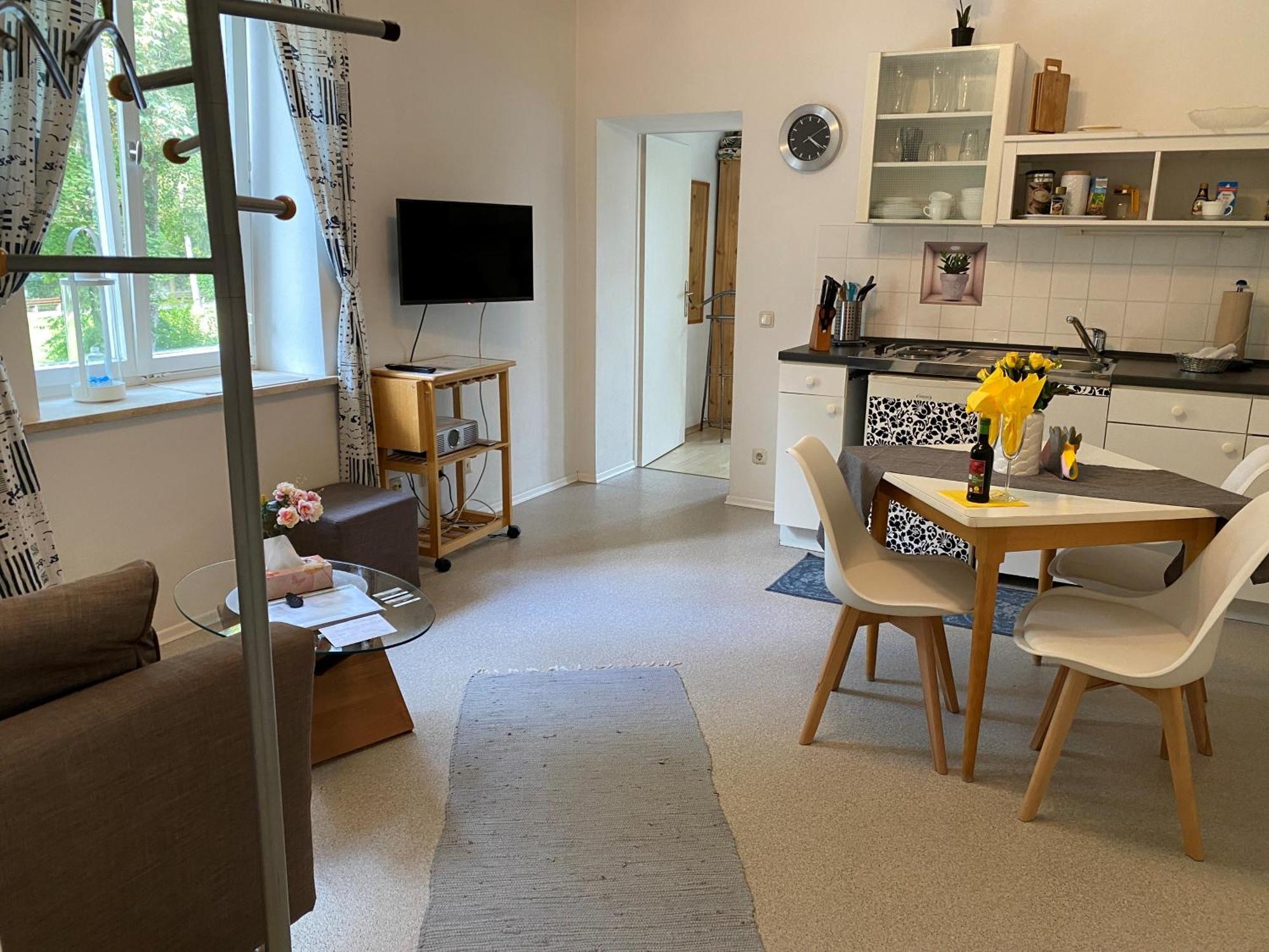 Ferienwohnung Am Franziskanergarten Bad Tölz Kamer foto